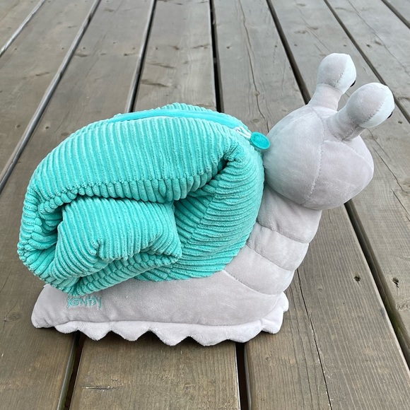 Scentsy Buddy Sia the Snail Retired Stuffed Plush Aqua Gray with Scent Pack - Picture 2 of 11
